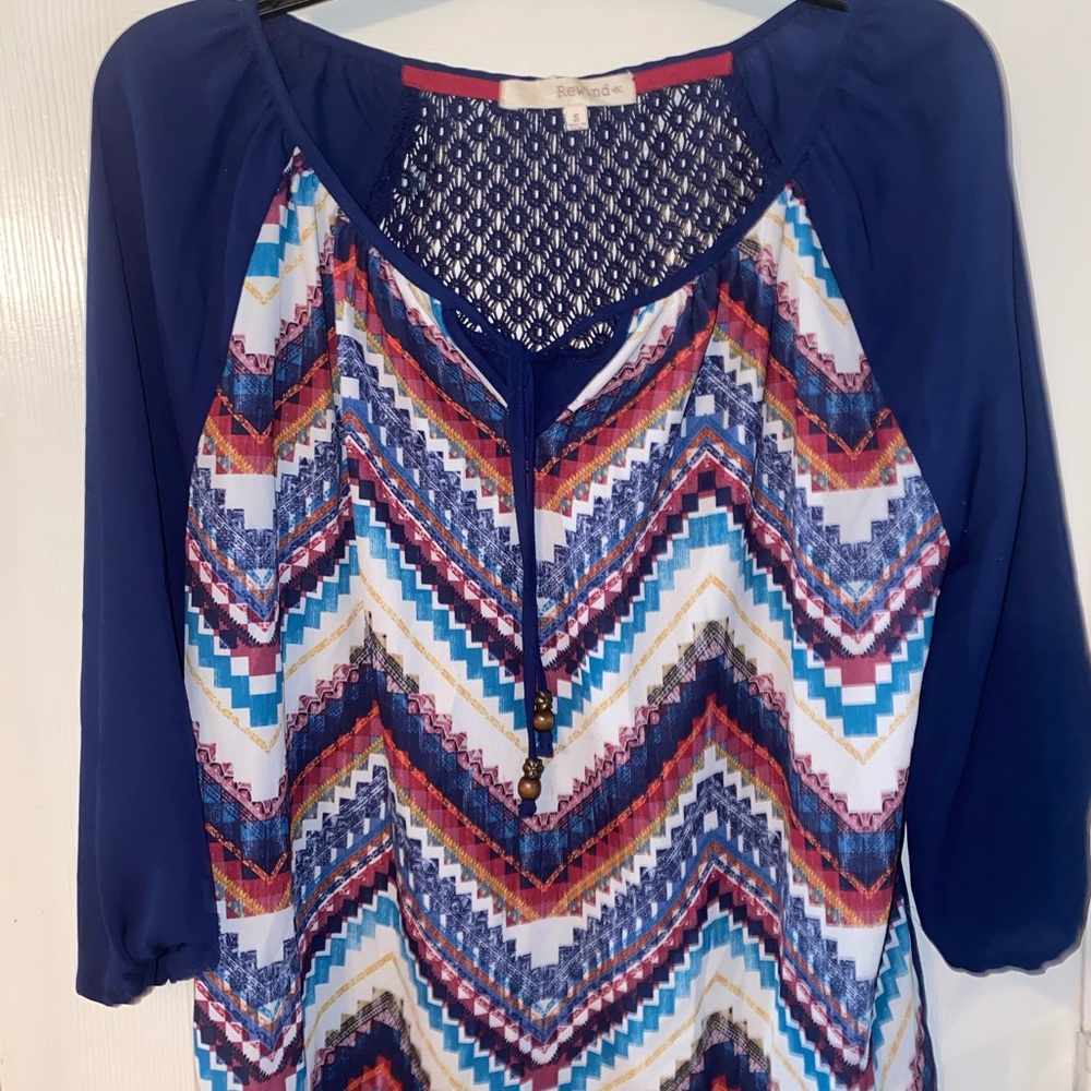 Half sleeve chevron blouse